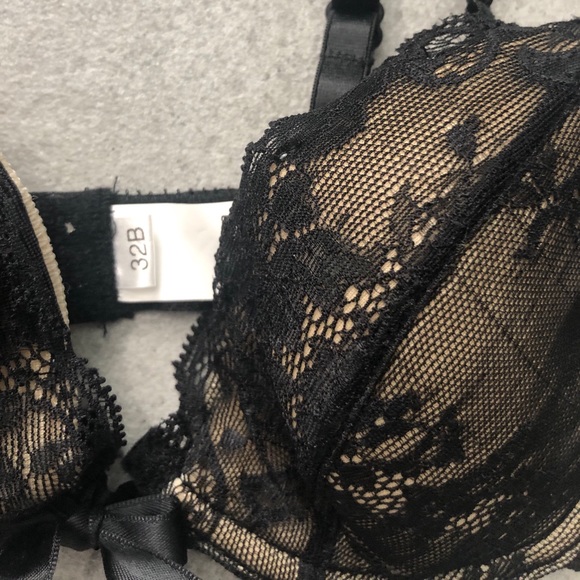 Jane Norman All Lace Underwire Bra - Picture 4 of 8